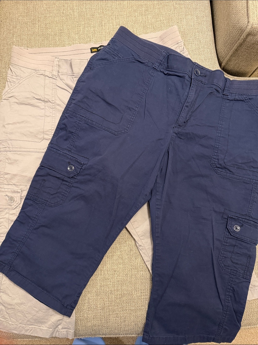 2 Pair of Lee Relaxed Fit, Size 18 medium long style shorts (grey and navy)